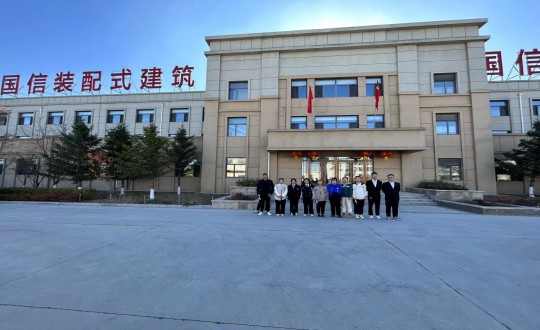 11.长春修建学院应届生来到装配式总公司旅行面试（资助处置惩罚下照片，，，，，，凸显人物）_副本.jpg