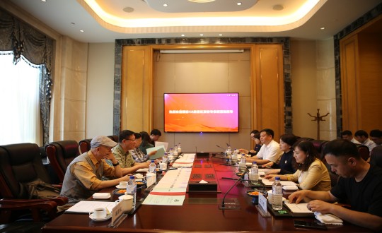 2024年7月9日，，，，，，国家4A级景区复核专家组一行莅临旅馆公司举行复核事情_副本.jpg